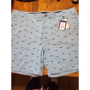 Crown & Ivy Men's Shorts Shark Print NWT Lt Blue 42x7